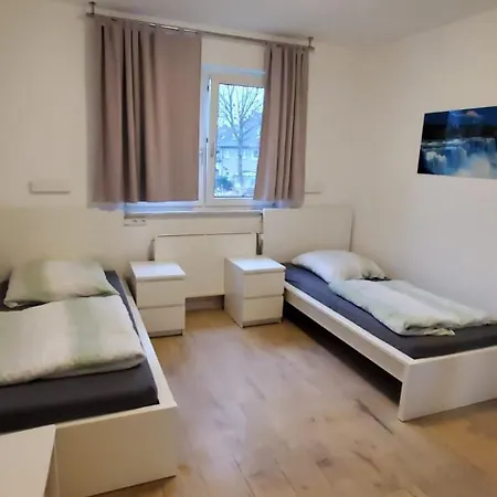 Apartment Holiday Home Cologne *